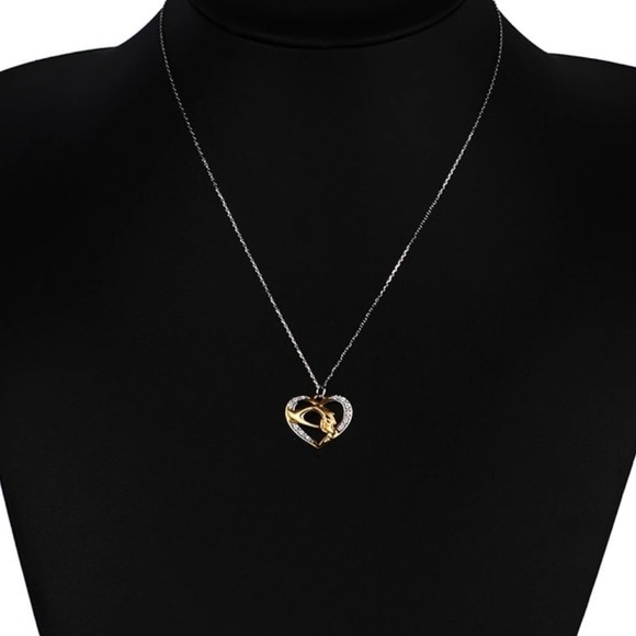 Sterling Silver Hand in Hand Heart Love Necklaces - Picture 5 of 5